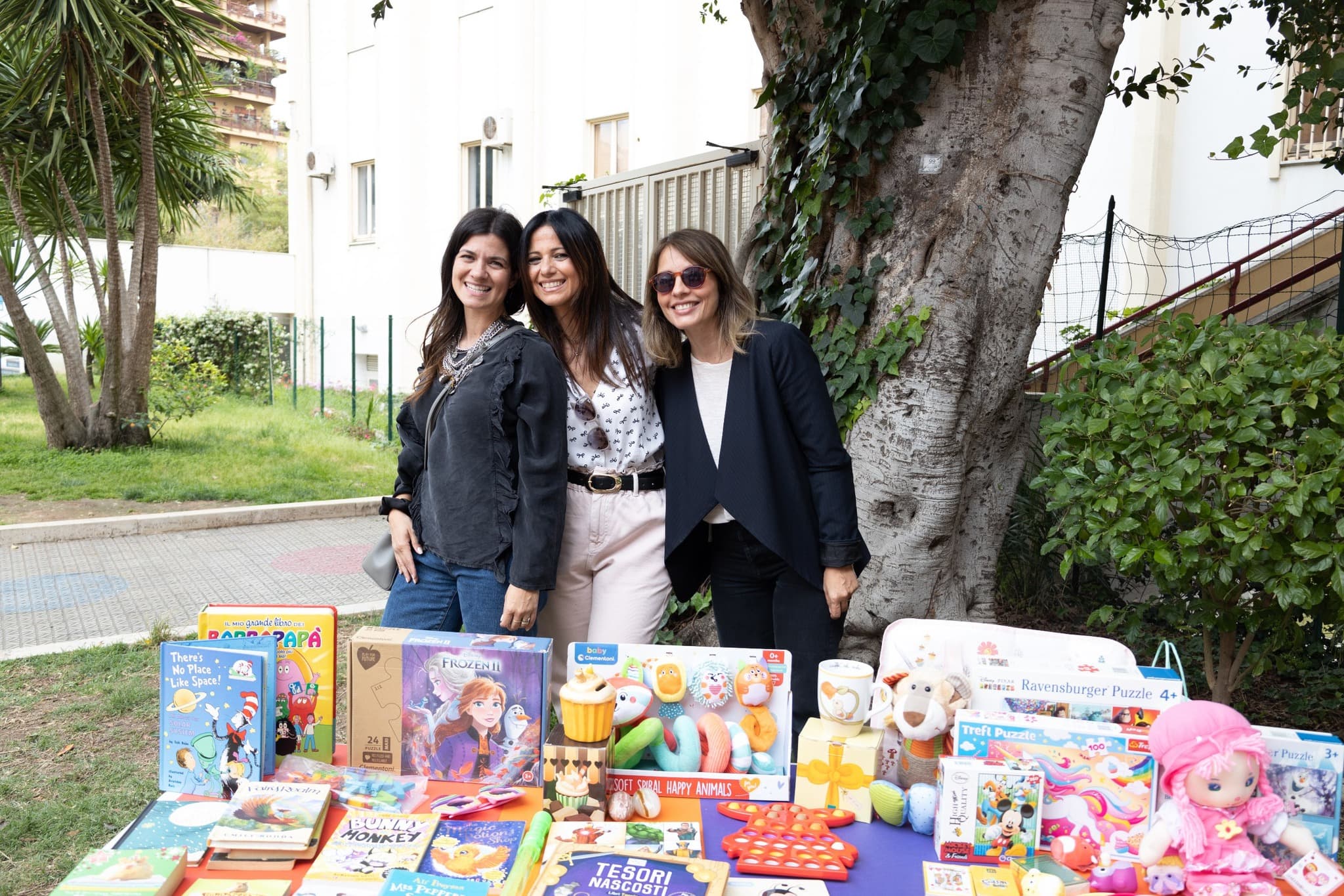 Families and students during the Mission Fair day in Palermo