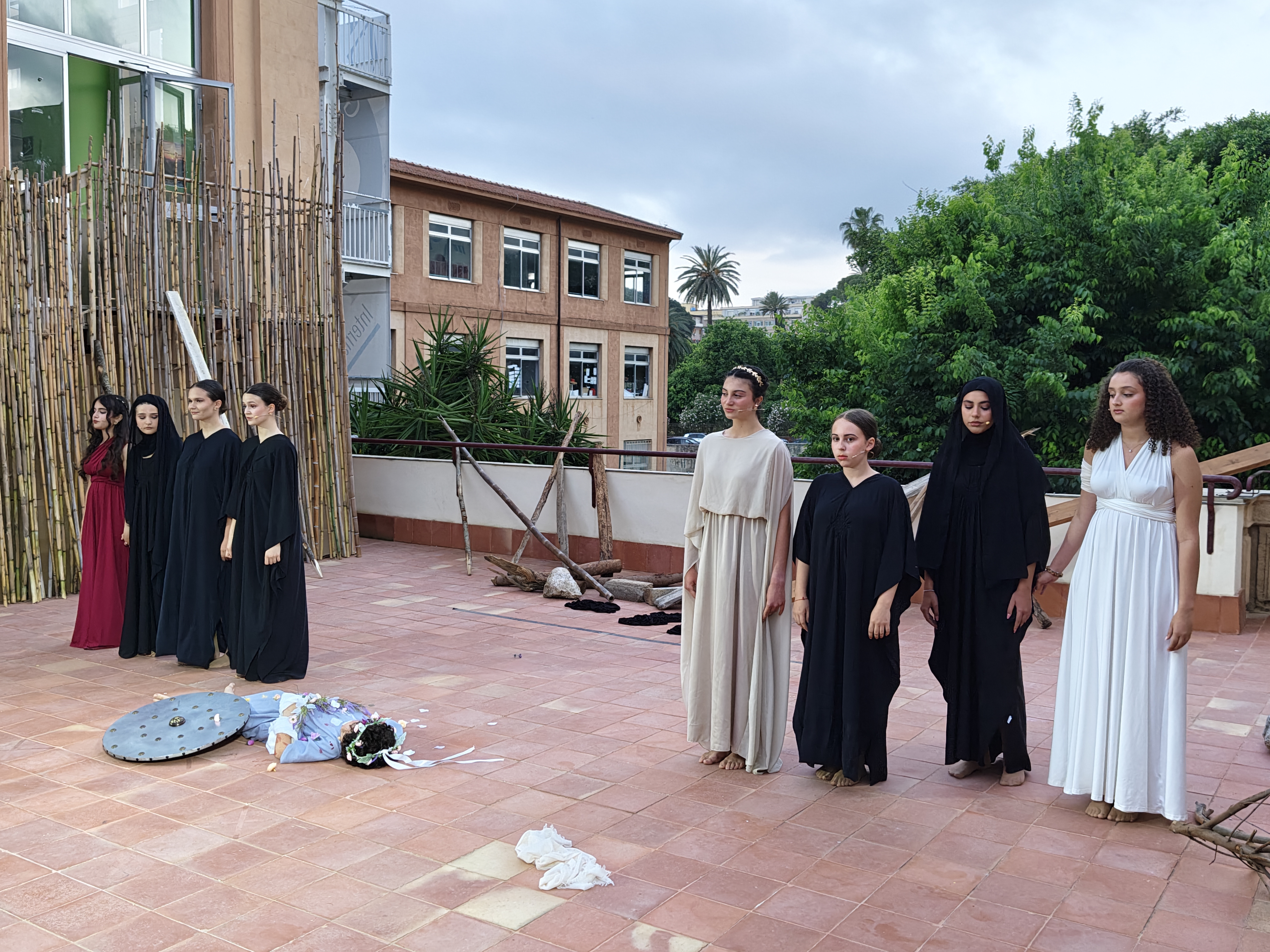 Il canto di Troia: educare alla compassione attraverso il teatro